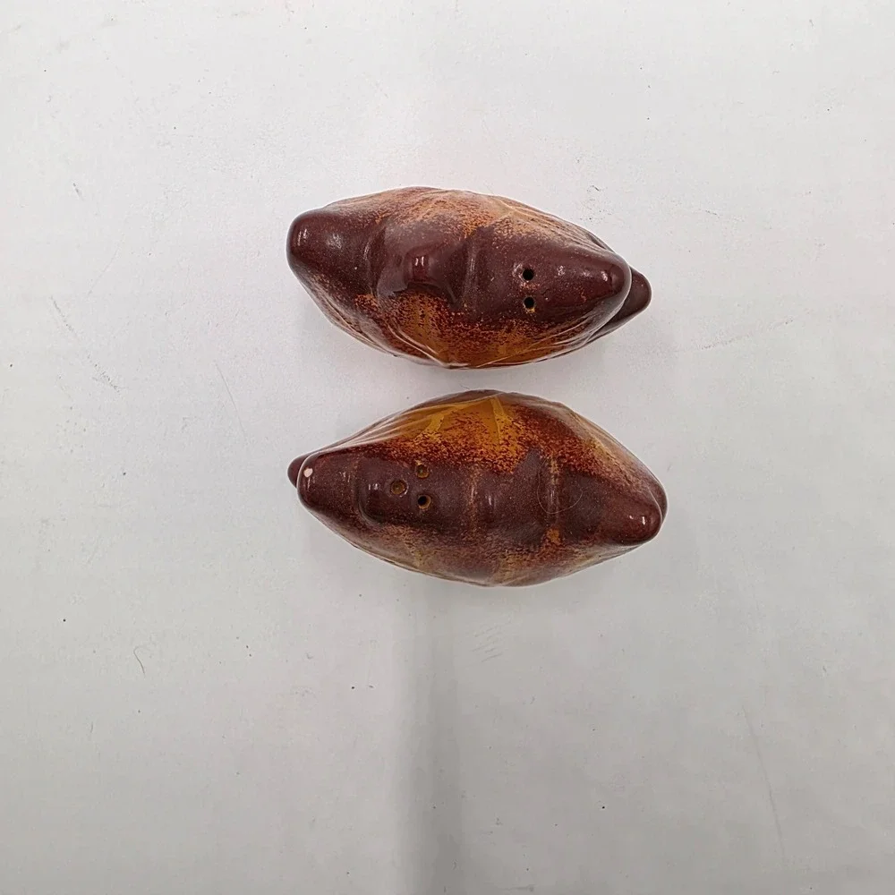 Autumn Maple Leaf Salt and Pepper Shakers Set Brown Orange Ceramic Fall Decor